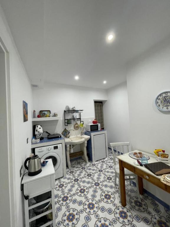 Mini Appartamenti Ballaro Rooms Palermo Esterno foto